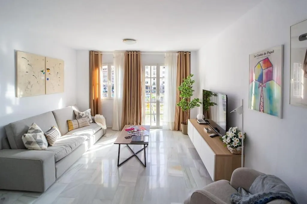 Central And Beautiful Apartment - Free Parking Malaga Spain